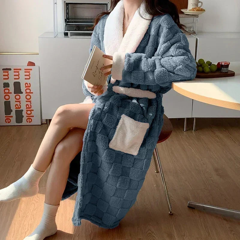 Luksusowy Szlafrok Damski z Szalowym Kołnierzem - Ciepły i Elegancki w Klasycznym Stylu 2